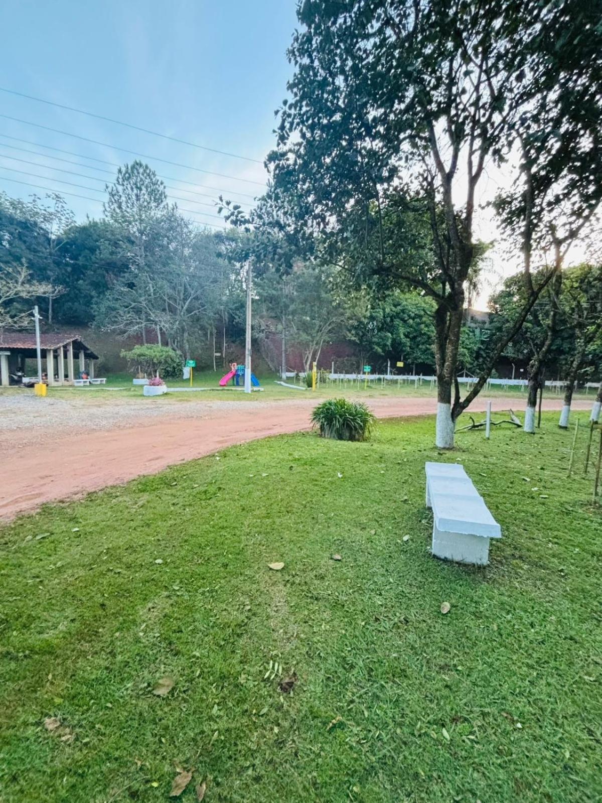 度假居 Com Piscina Em Condominio.