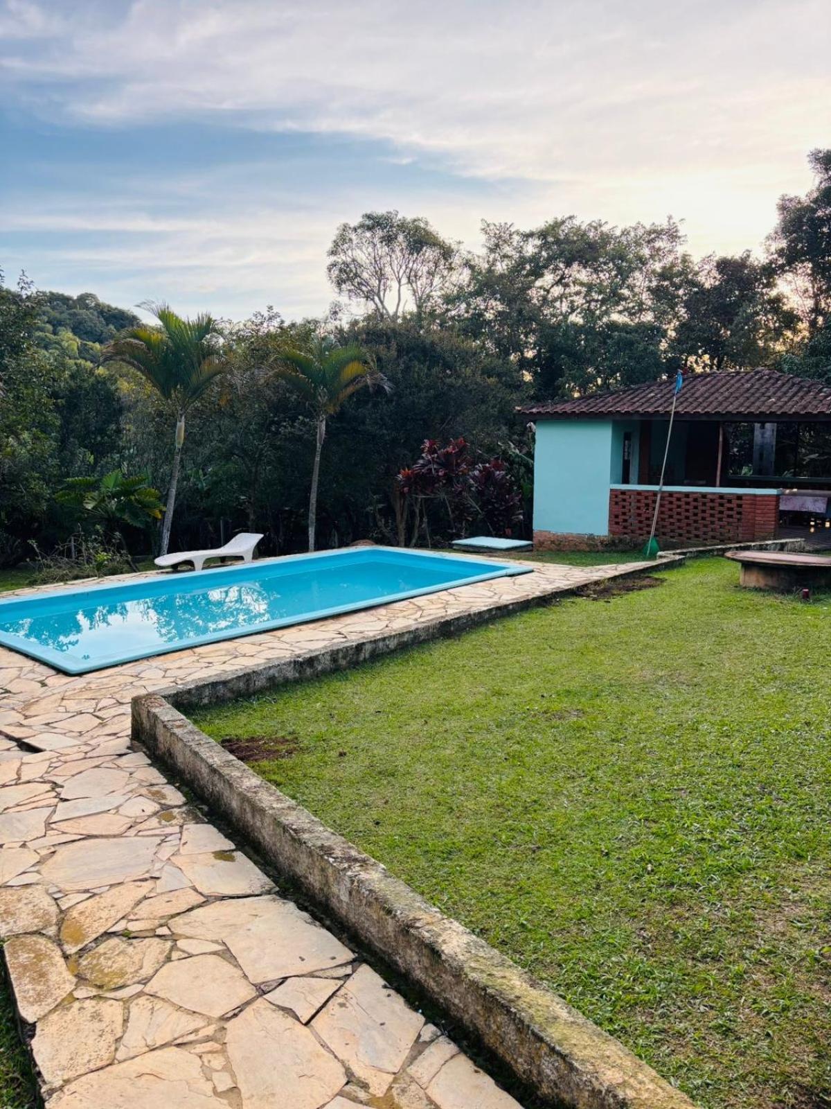 度假居 Com Piscina Em Condominio. *